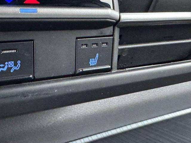 2022 Toyota Sienna XSE 7 Passenger