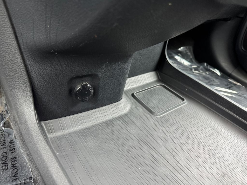 2022 Toyota Sienna XSE 7 Passenger