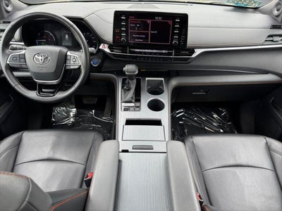 2022 Toyota Sienna XSE 7 Passenger
