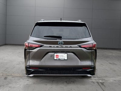 2022 Toyota Sienna XSE 7 Passenger