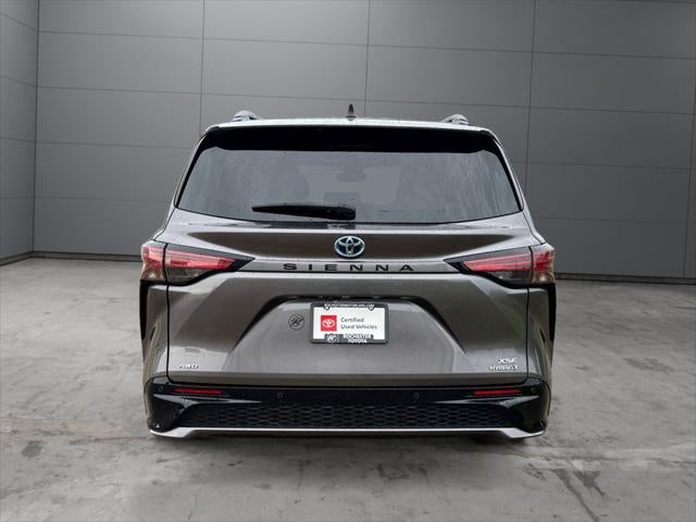 2022 Toyota Sienna XSE 7 Passenger