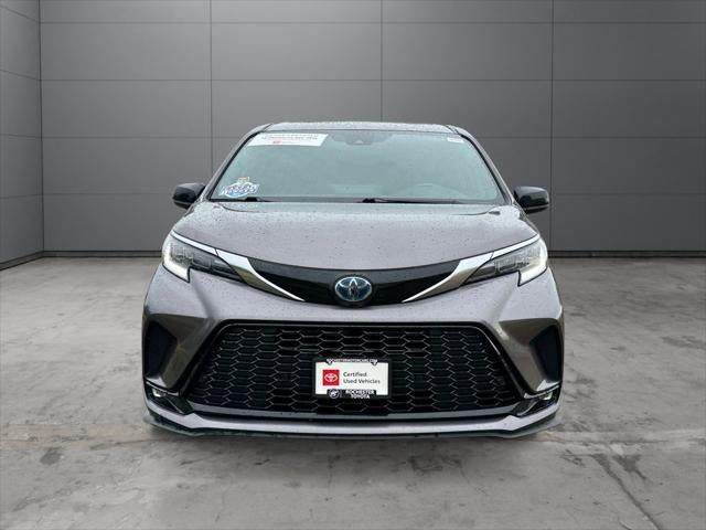 2022 Toyota Sienna XSE 7 Passenger