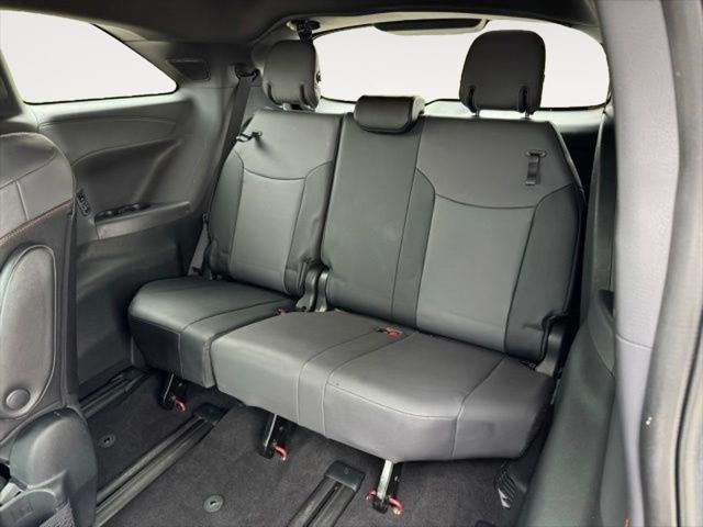 2022 Toyota Sienna XSE 7 Passenger