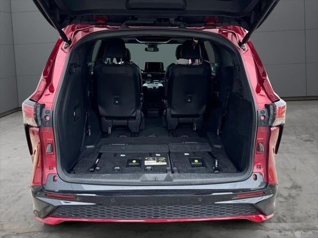 2022 Toyota Sienna XSE 7 Passenger