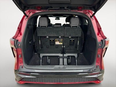 2022 Toyota Sienna XSE 7 Passenger