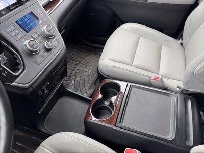 2020 Toyota Sienna Limited Premium 7 Passenger