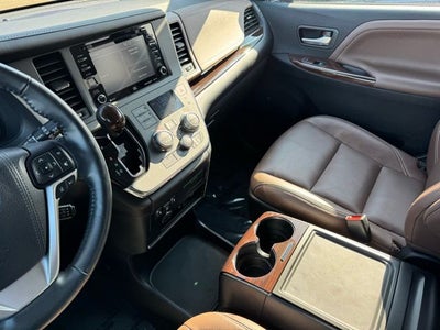 2018 Toyota Sienna Limited Premium 7 Passenger