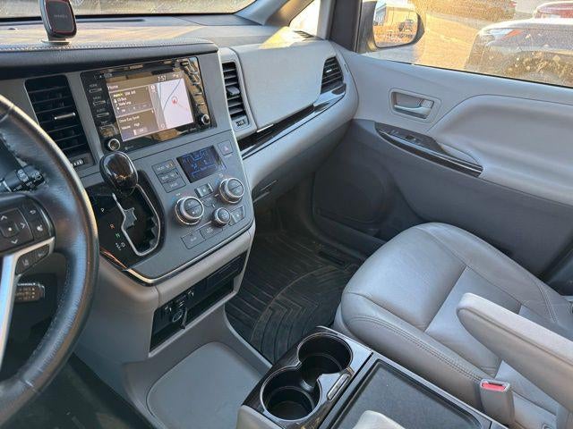 2019 Toyota Sienna XLE 7 Passenger