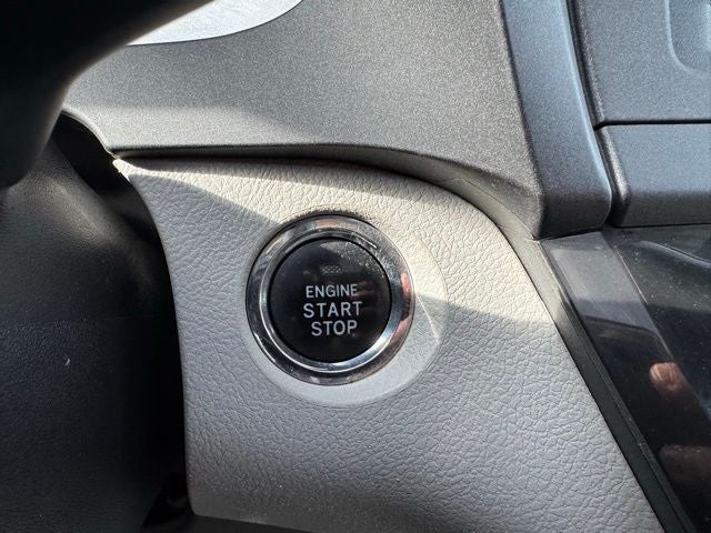 2019 Toyota Sienna XLE 7 Passenger