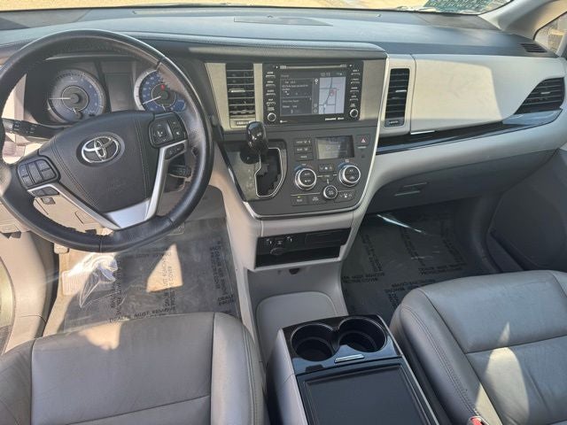 2019 Toyota Sienna XLE 7 Passenger