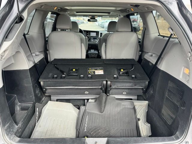 2020 Toyota Sienna Limited 7 Passenger