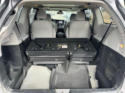 2020 Toyota Sienna Limited 7 Passenger