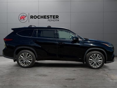 2022 Toyota Highlander Hybrid Platinum AWD