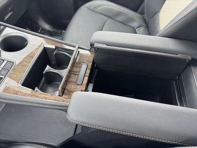 2025 Toyota Sienna Platinum 7 Passenger