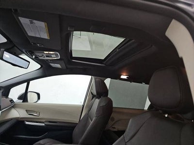 2024 Toyota Sienna Platinum 7 Passenger