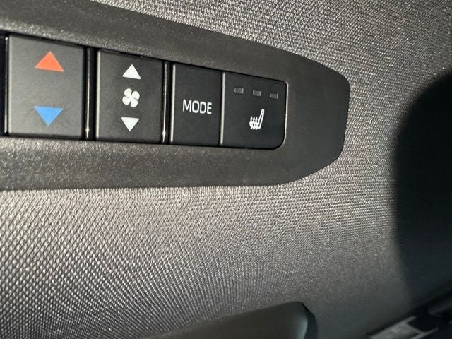 2021 Toyota Sienna Platinum 7 Passenger