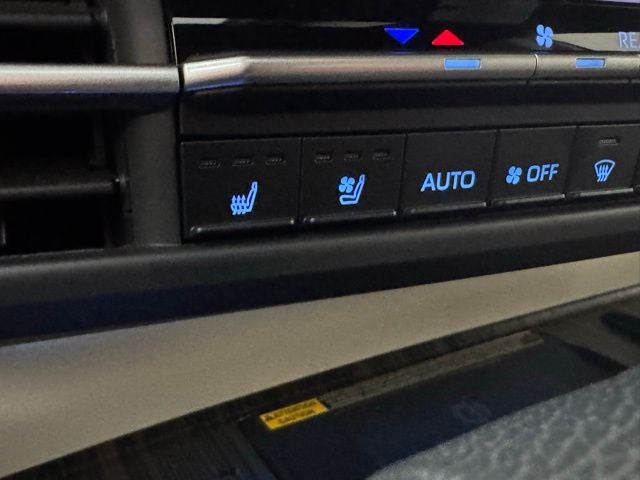 2021 Toyota Sienna Platinum 7 Passenger