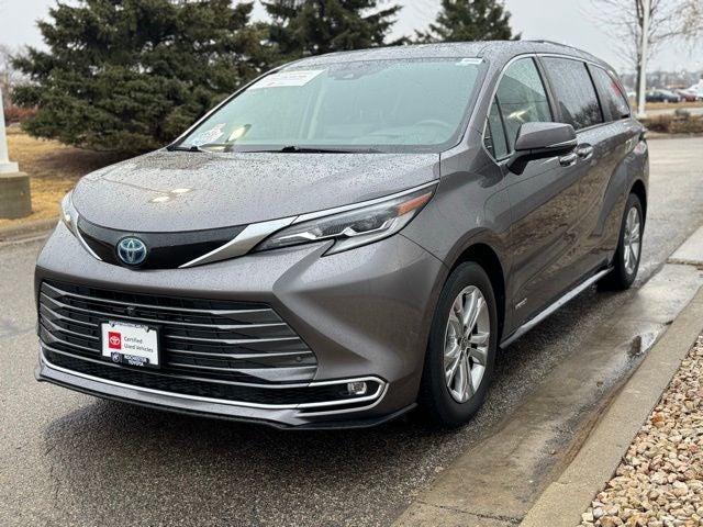 2021 Toyota Sienna Platinum 7 Passenger