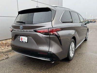 2021 Toyota Sienna Platinum 7 Passenger