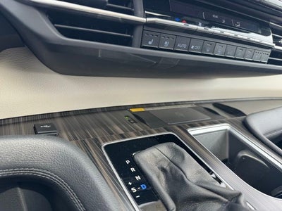 2024 Toyota Sienna Platinum 7 Passenger