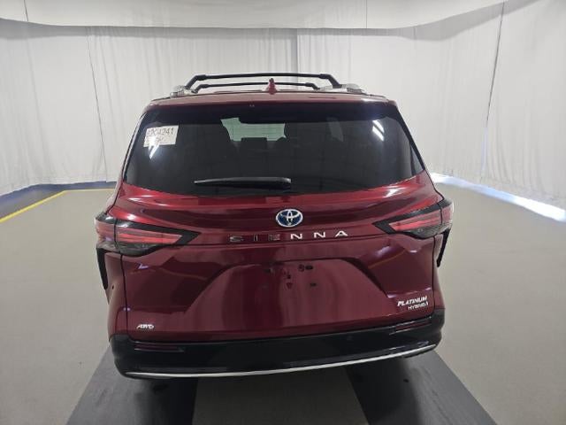2024 Toyota Sienna Platinum 7 Passenger