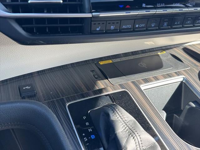 2022 Toyota Sienna Platinum 7 Passenger