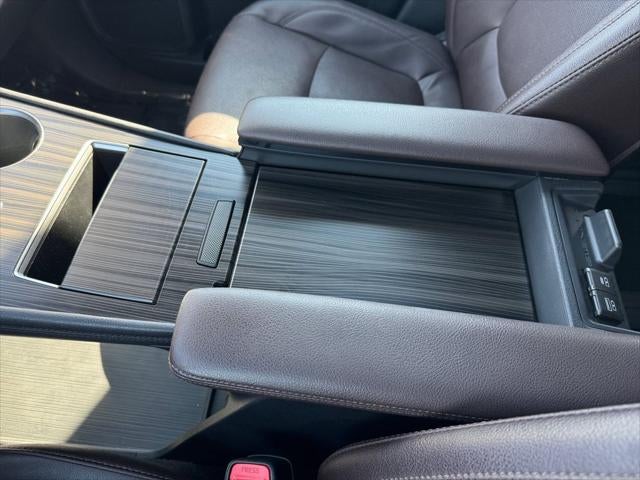 2022 Toyota Sienna Platinum 7 Passenger