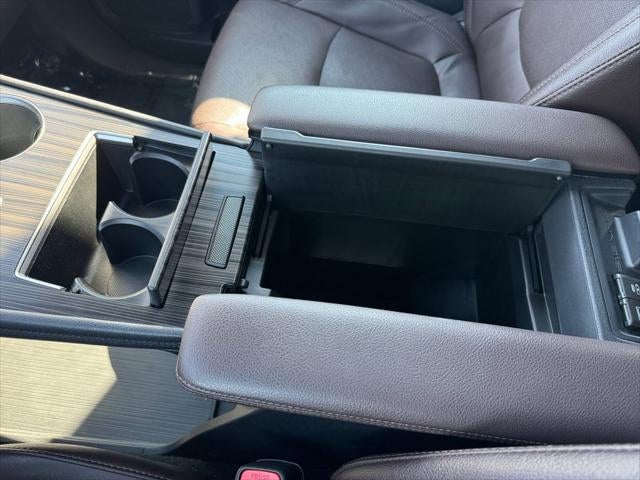 2022 Toyota Sienna Platinum 7 Passenger