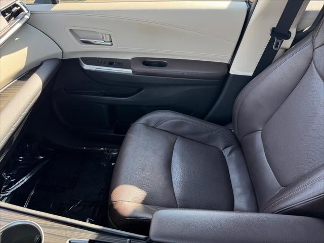 2022 Toyota Sienna Platinum 7 Passenger