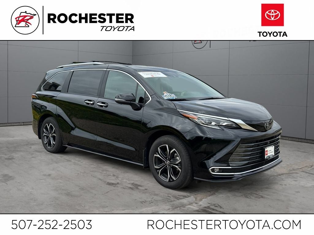 2026 Toyota Sienna Platinum 7 Passenger