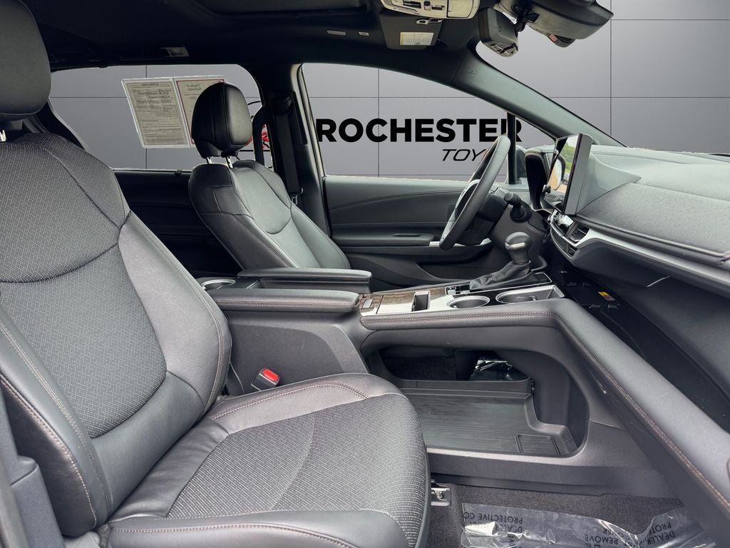 2026 Toyota Sienna Platinum 7 Passenger
