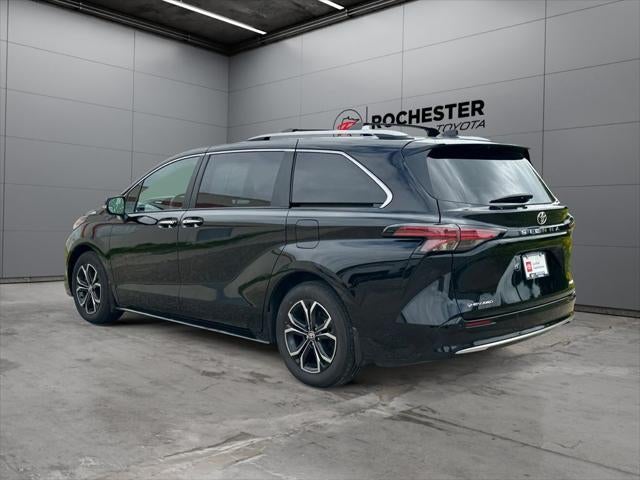 2026 Toyota Sienna Platinum 7 Passenger