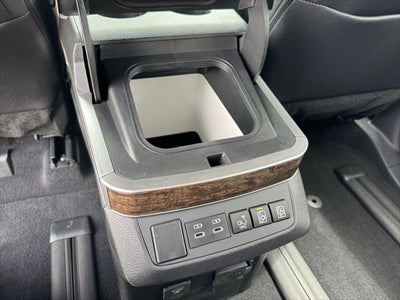 2026 Toyota Sienna Platinum 7 Passenger