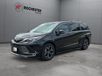 2026 Toyota Sienna Platinum 7 Passenger