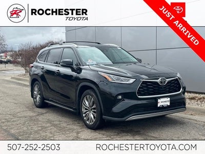 2022 Toyota Highlander Platinum AWD
