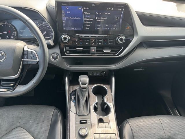 2022 Toyota Highlander Platinum AWD