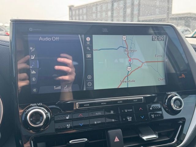 2022 Toyota Highlander Platinum AWD