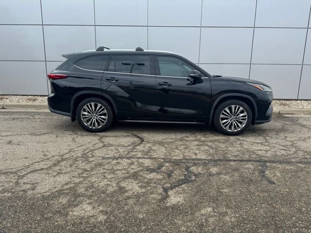 2022 Toyota Highlander Platinum AWD