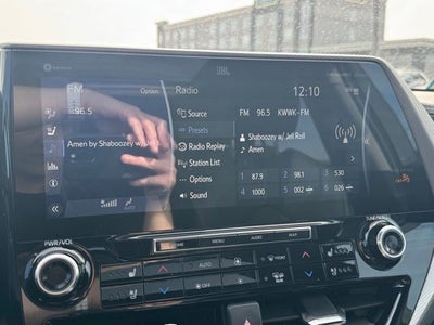 2022 Toyota Highlander Platinum AWD