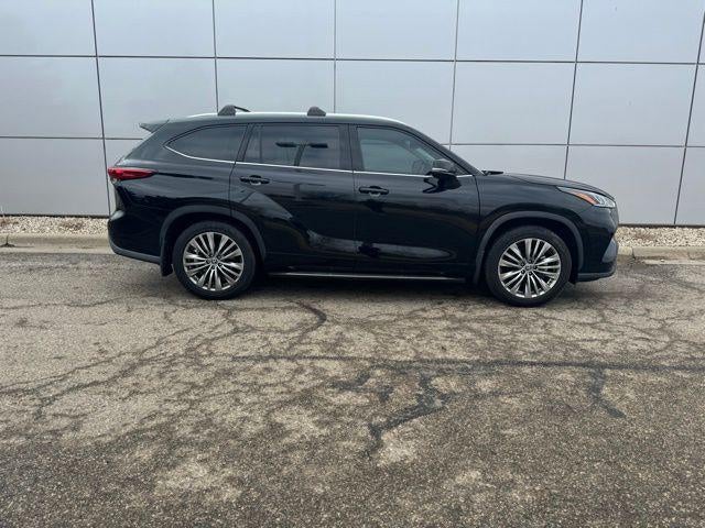 2022 Toyota Highlander Platinum AWD