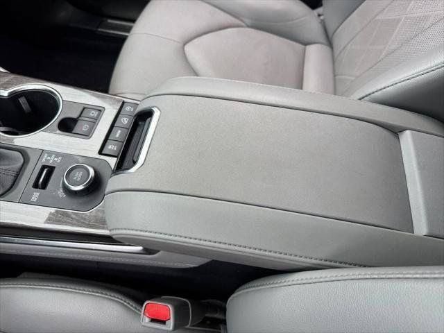 2022 Toyota Highlander Platinum AWD