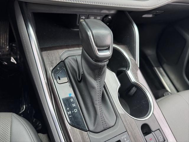 2022 Toyota Highlander Platinum AWD