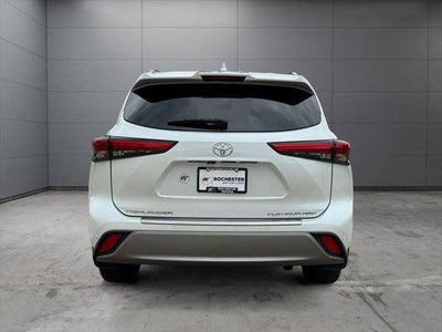 2022 Toyota Highlander Platinum AWD