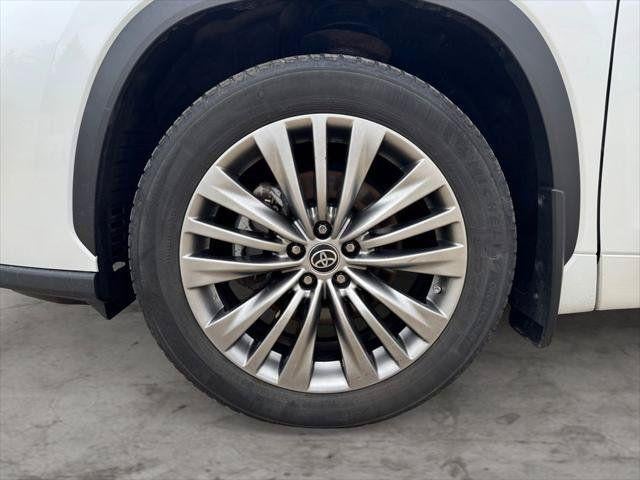 2022 Toyota Highlander Platinum AWD