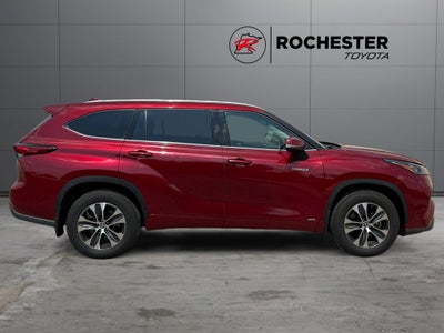 2020 Toyota Highlander Hybrid XLE AWD