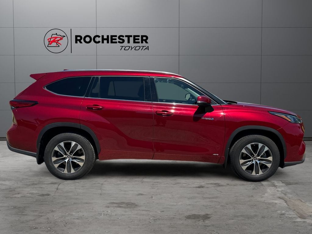2020 Toyota Highlander Hybrid XLE AWD