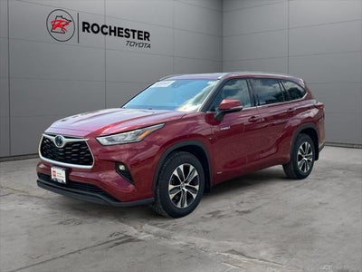 2020 Toyota Highlander Hybrid XLE AWD