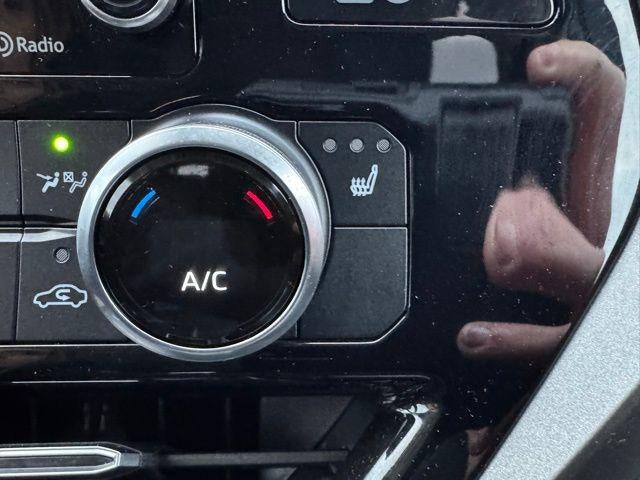 2020 Toyota Highlander Hybrid XLE AWD