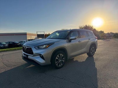 2020 Toyota Highlander Hybrid XLE AWD