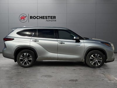 2020 Toyota Highlander Hybrid XLE AWD